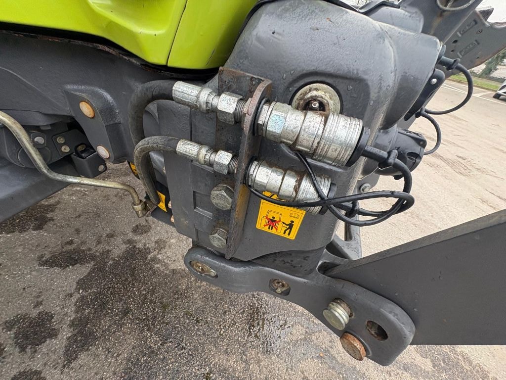Tracteur CLAAS ARION 610 - photo slide 19