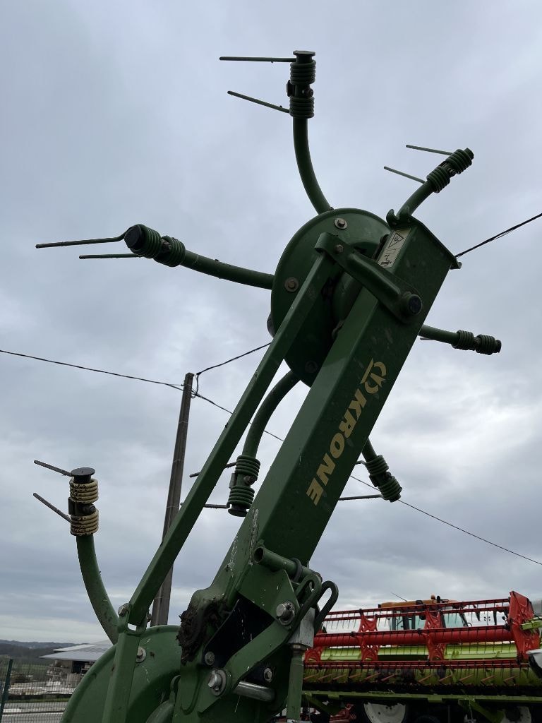 Faneuse KRONE KW 6.70 - photo slide 8
