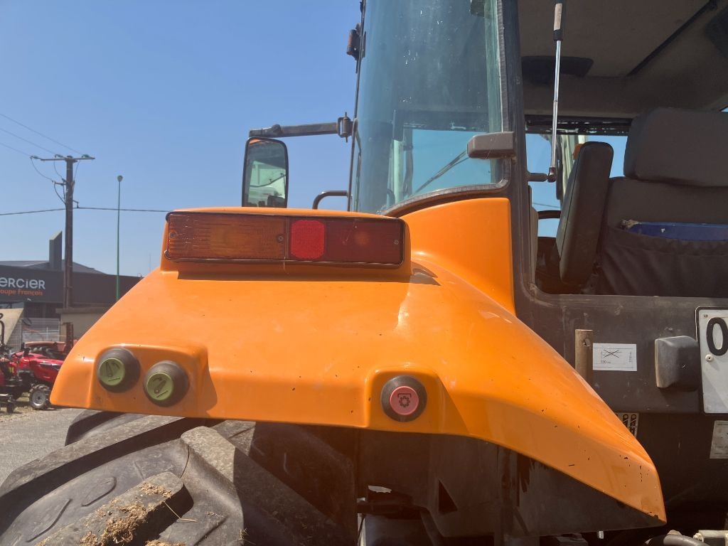 Tracteur chargeur RENAULT ARES 610 RZ - photo slide 20