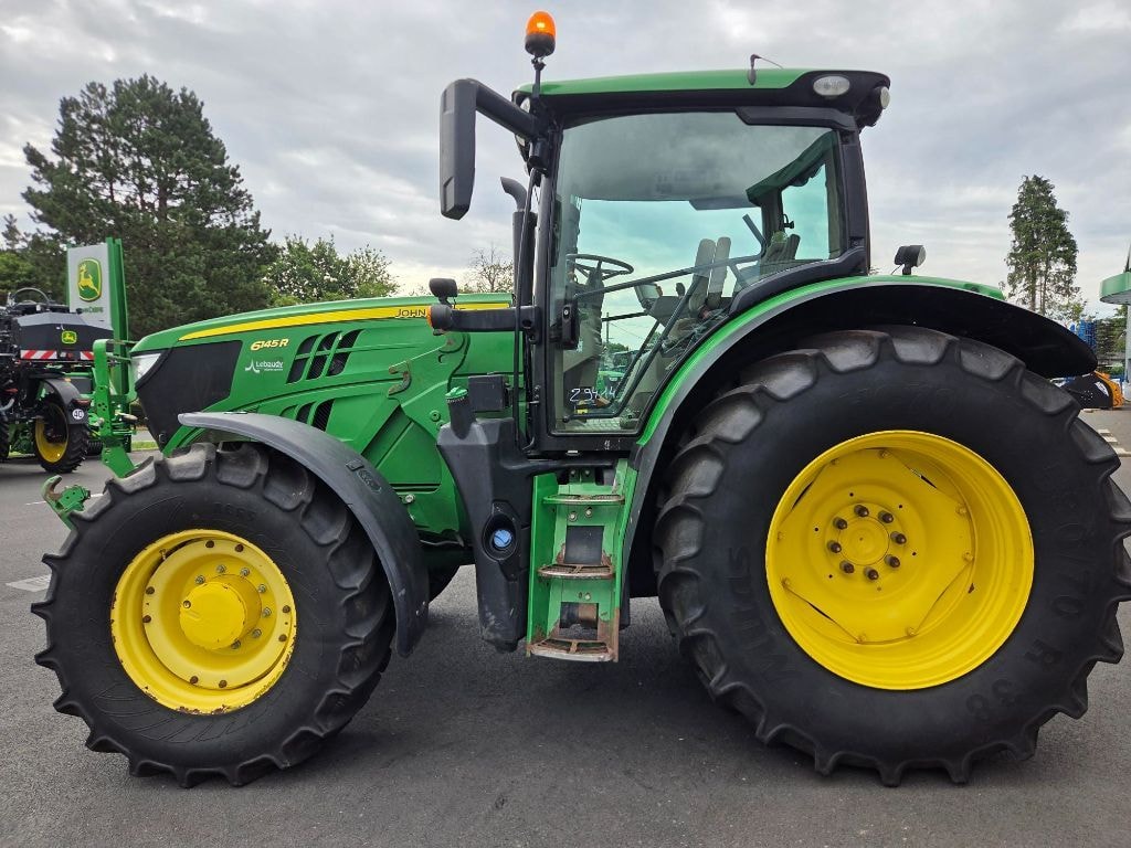 Tracteur chargeur JOHN DEERE 6145R - photo slide 15