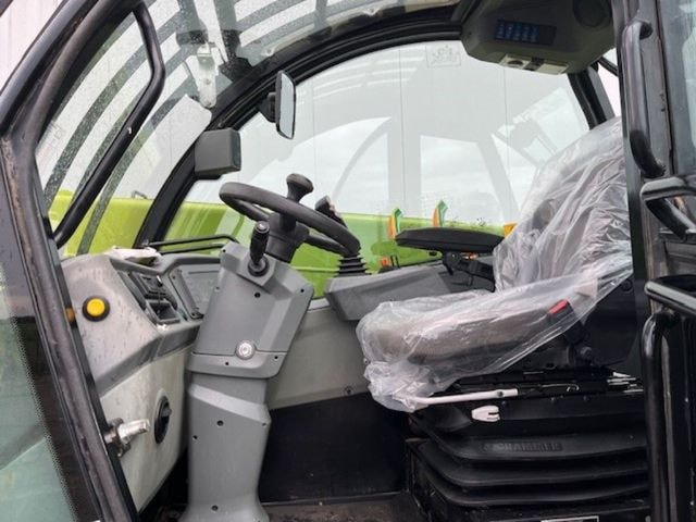 Telescopique CLAAS SCORPION 746 - photo slide 8