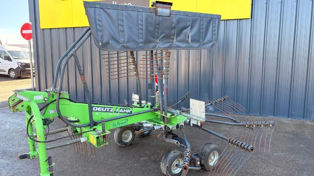 Andaineur DEUTZ FAHR SwatMaster 4222 - photo slide 3