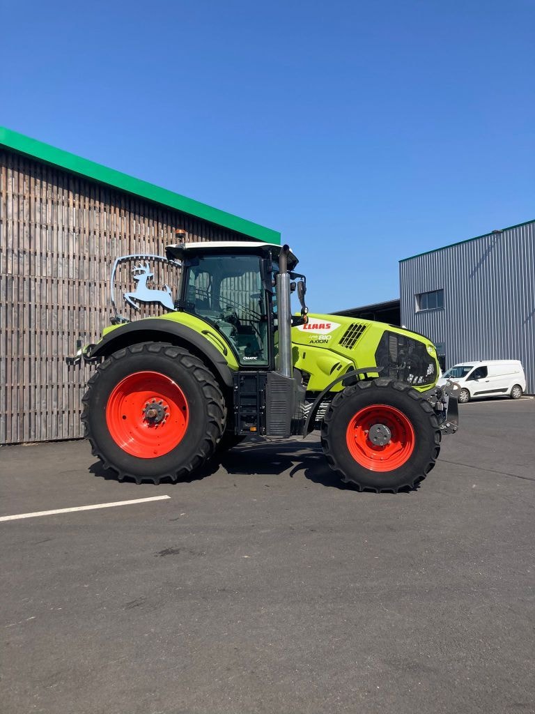 Tracteur CLAAS AXION 810 - photo slide 18