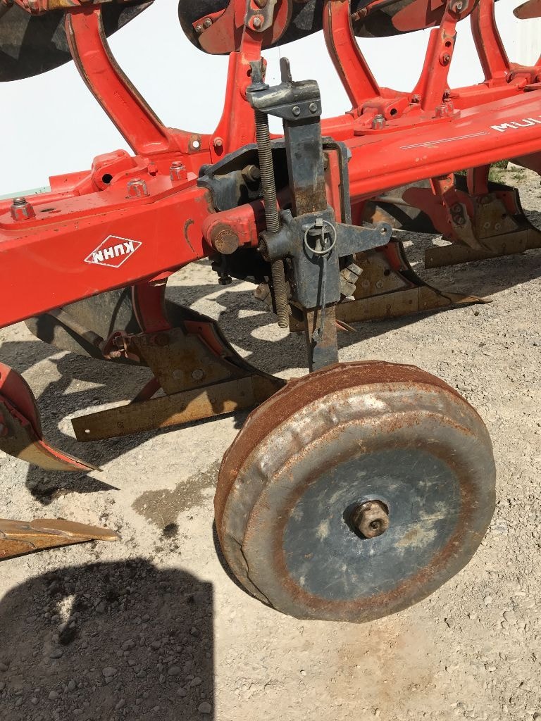 Charrue KUHN Multi-master 111 - photo slide 16