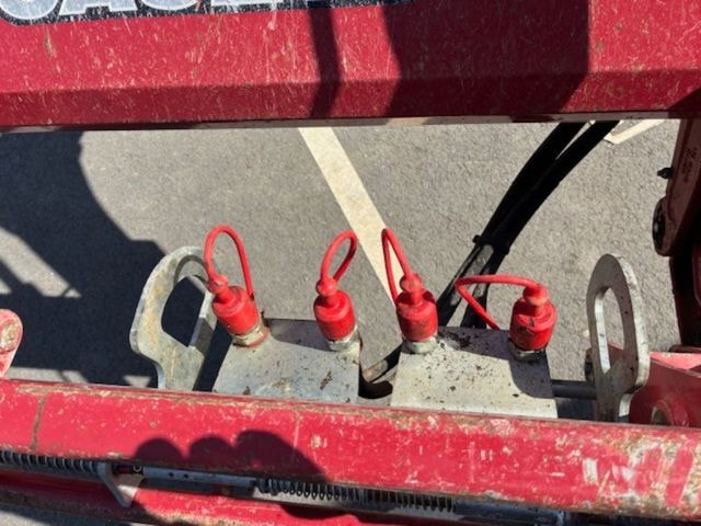 Tracteur chargeur CASE IH Luxxum 120 - photo slide 11