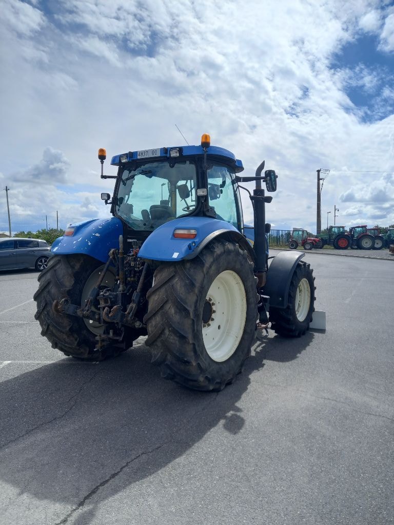 Tracteur NEW HOLLAND T7060 - photo slide 3