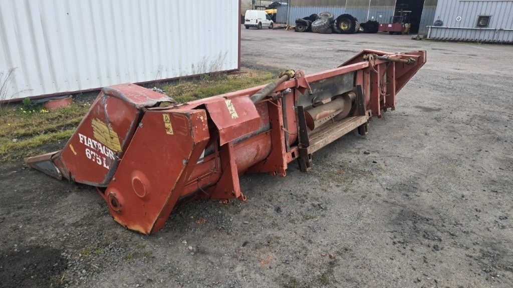 Cueilleur NEW HOLLAND LAVERDA L675 - photo slide 2