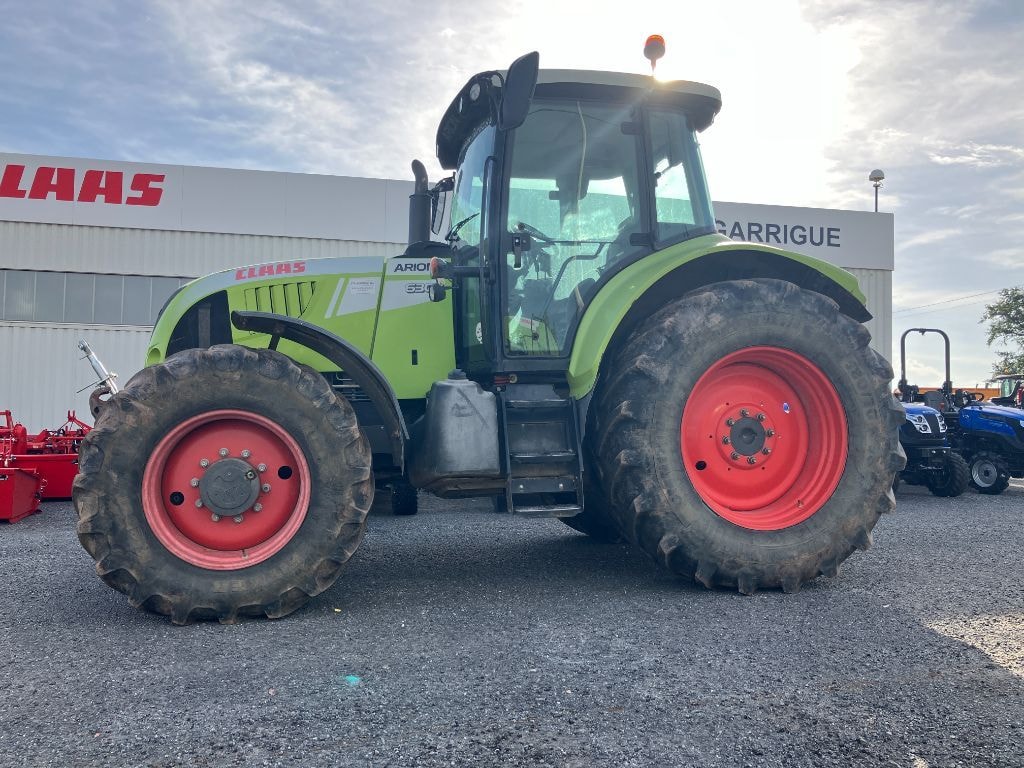Tracteur CLAAS ARION 630 CIS - photo slide 1