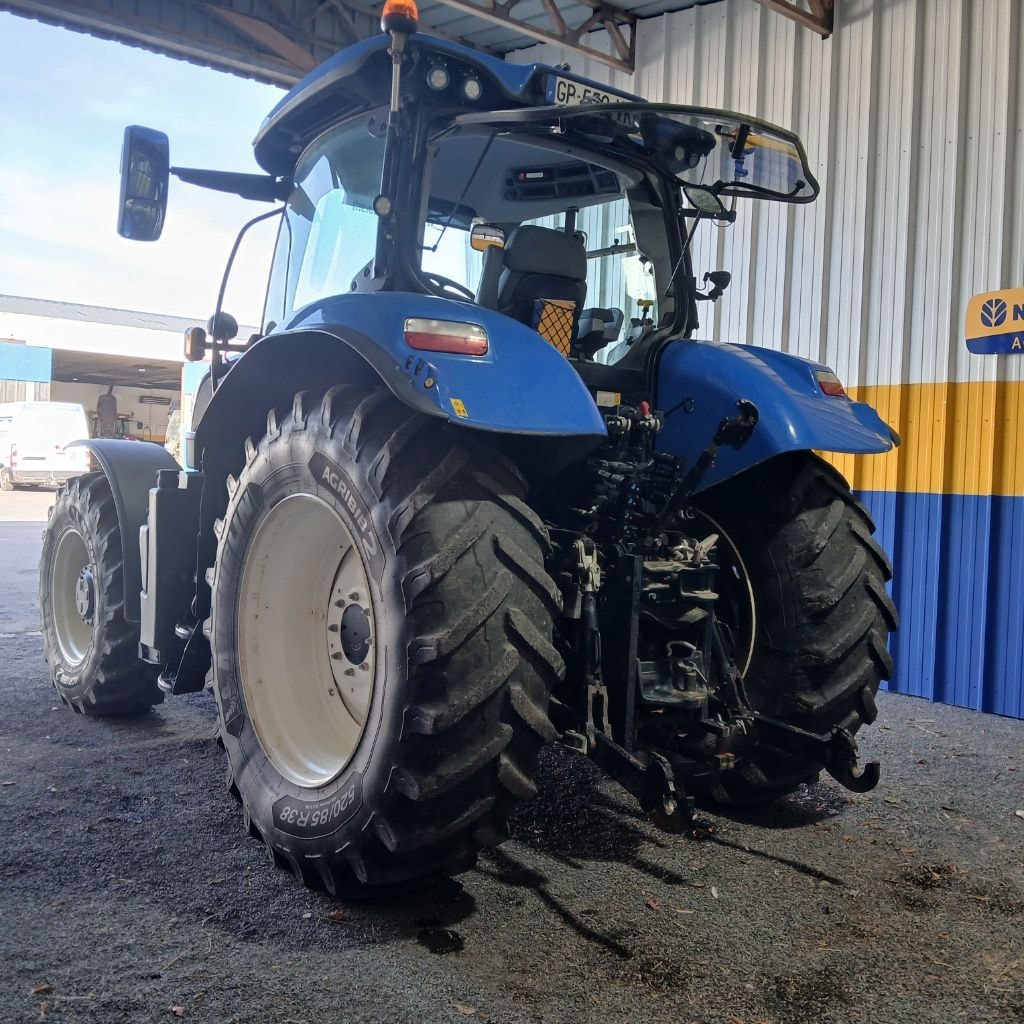 Tracteur NEW HOLLAND T7.210 AC - photo slide 5