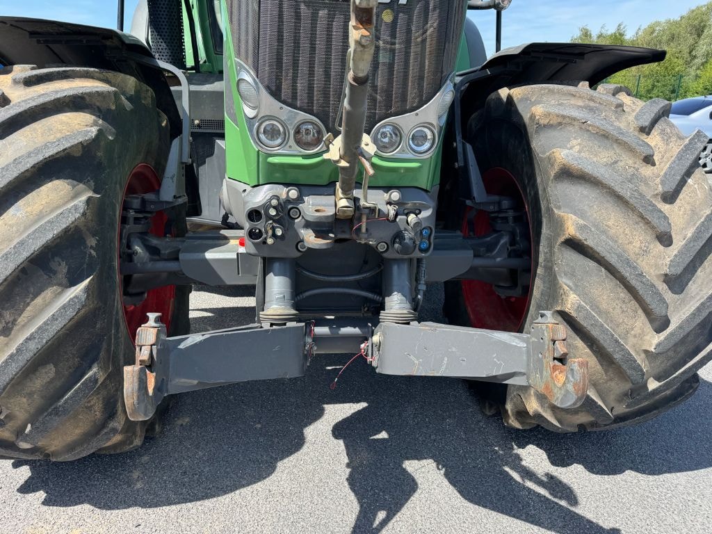 Tracteur FENDT 824 VARIO PROFI + - photo slide 9