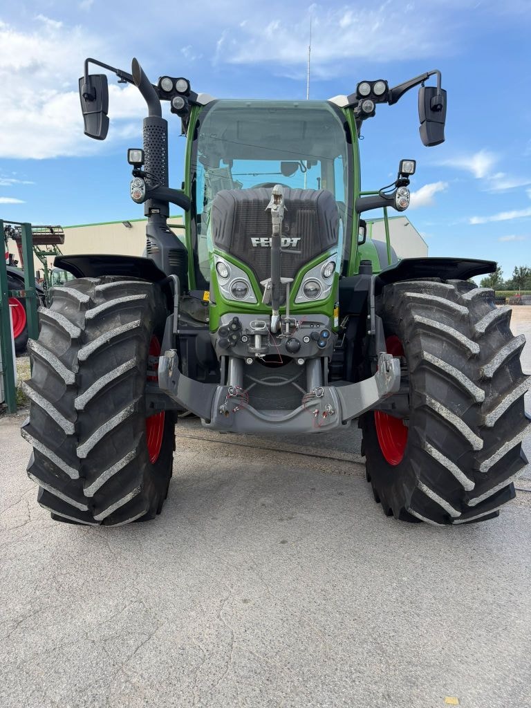 Tracteur FENDT 512 VARIO PROFI + - photo slide 6
