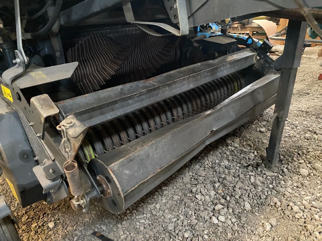 Presse enrubanneuse CLAAS Uniwrap Rollant 455 RC - photo slide 6