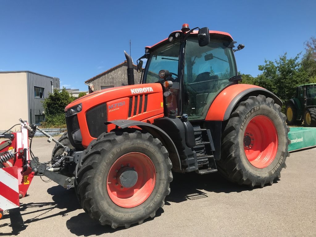 Tracteur KUBOTA M 7151 PREMIUM  - photo slide 21