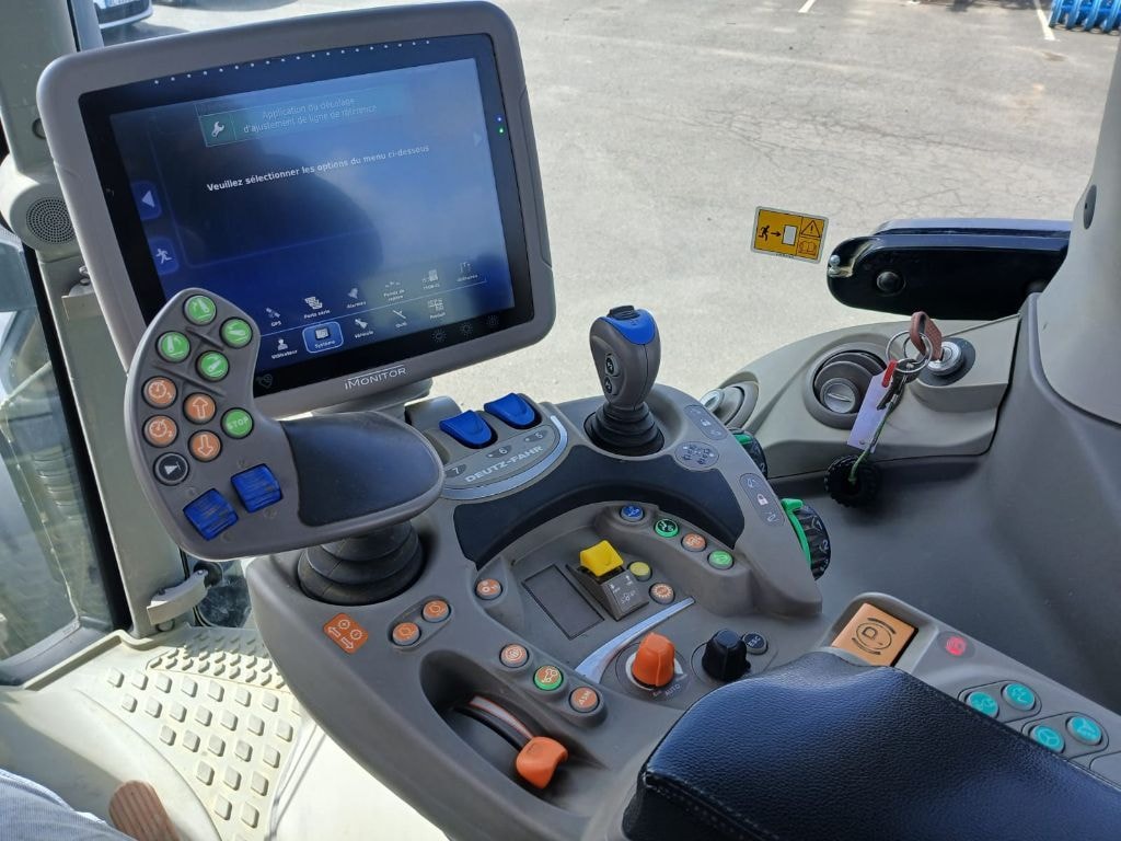 Tracteur DEUTZ FAHR 6215 TTV - photo slide 9