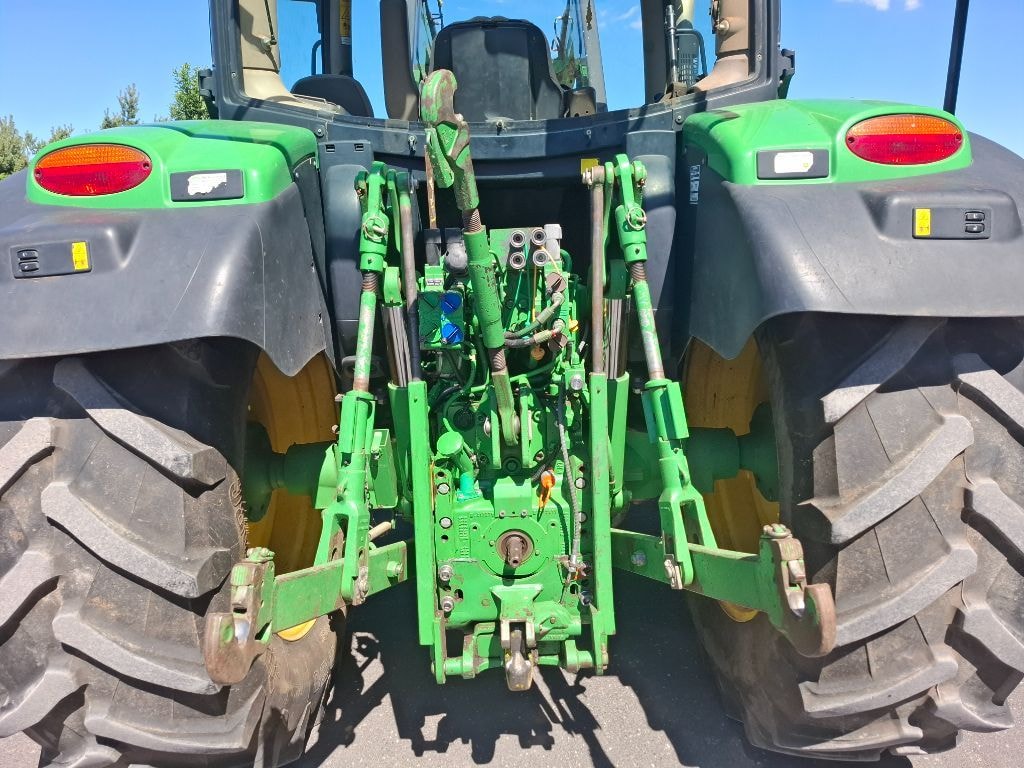 Tracteur chargeur JOHN DEERE 6125R - photo slide 8