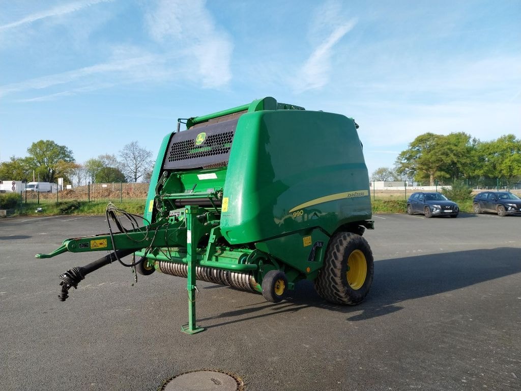 Presse balles rondes JOHN DEERE 990 - photo slide 2