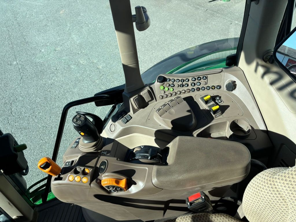 Tracteur JOHN DEERE 6155M - photo slide 7
