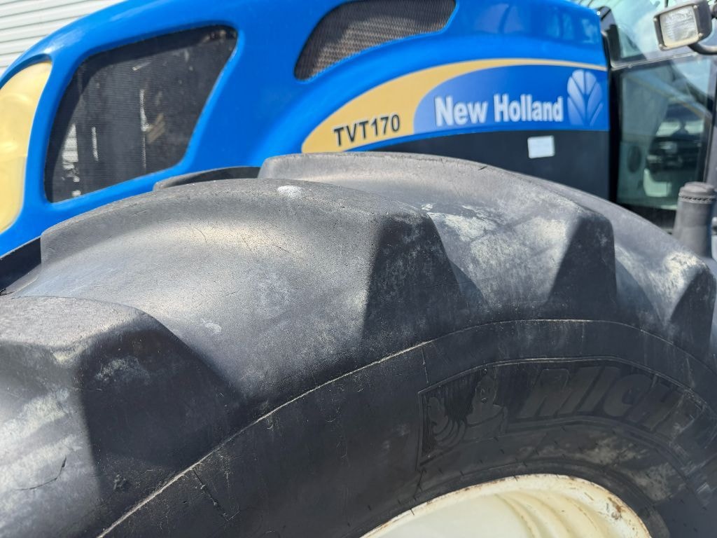Tracteur NEW HOLLAND TVT170 - photo slide 21