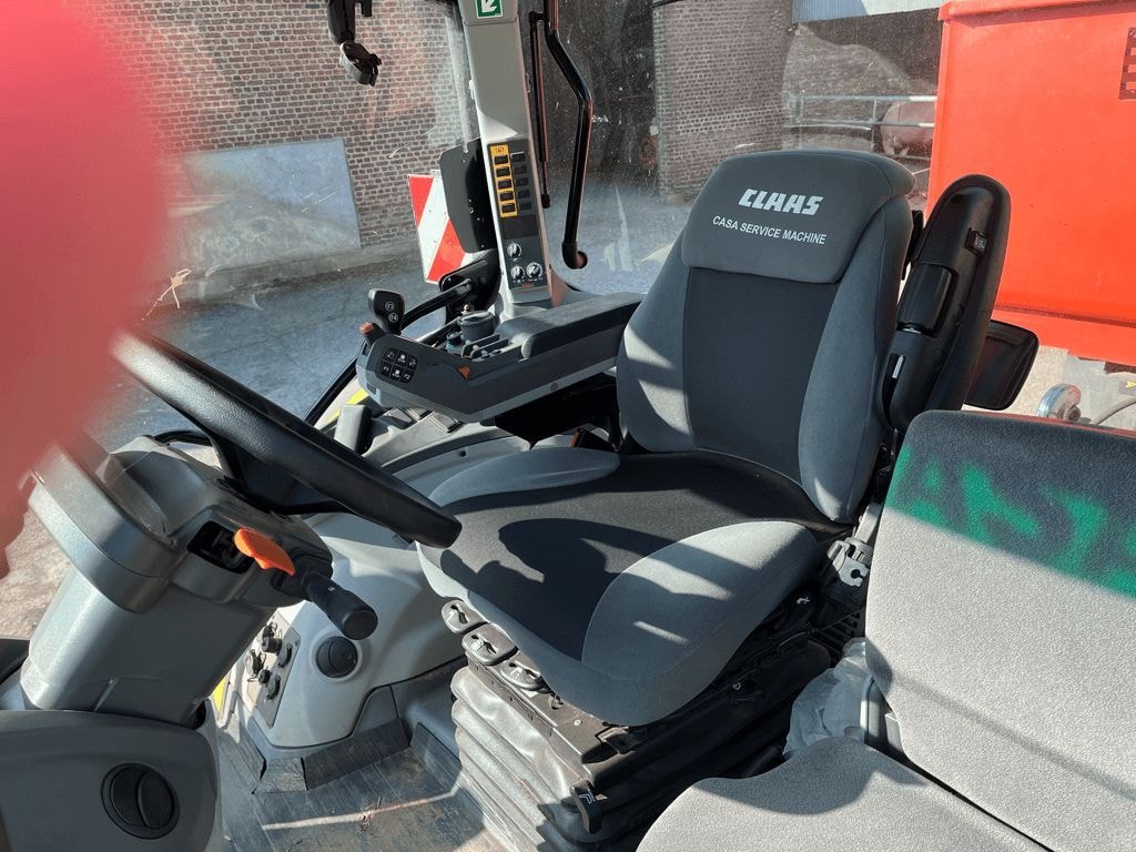Tracteur CLAAS Arion 630 cmatic - photo slide 15