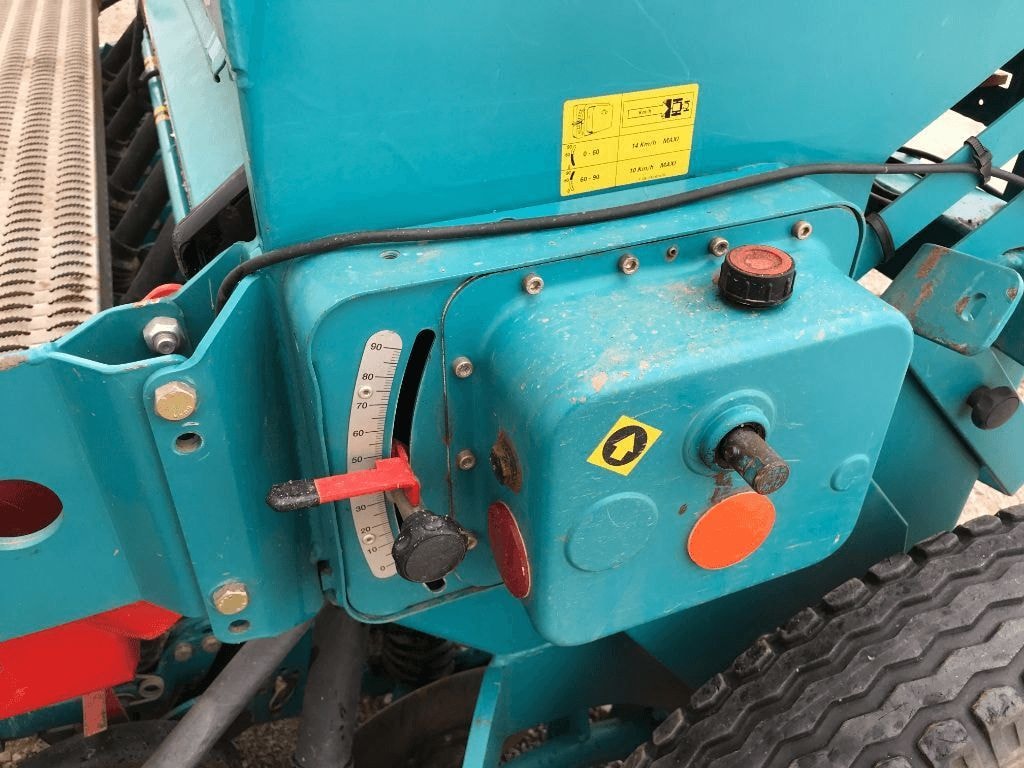Herse rotative SULKY COMBINE DE SEMI SULKY  - photo slide 30