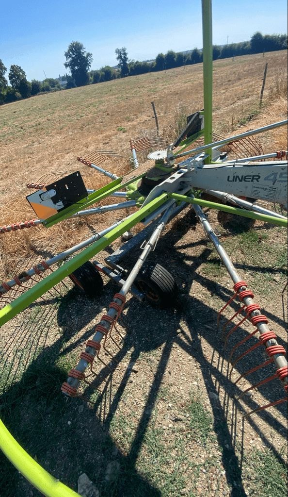 Andaineur CLAAS Liner 450 - photo slide 5