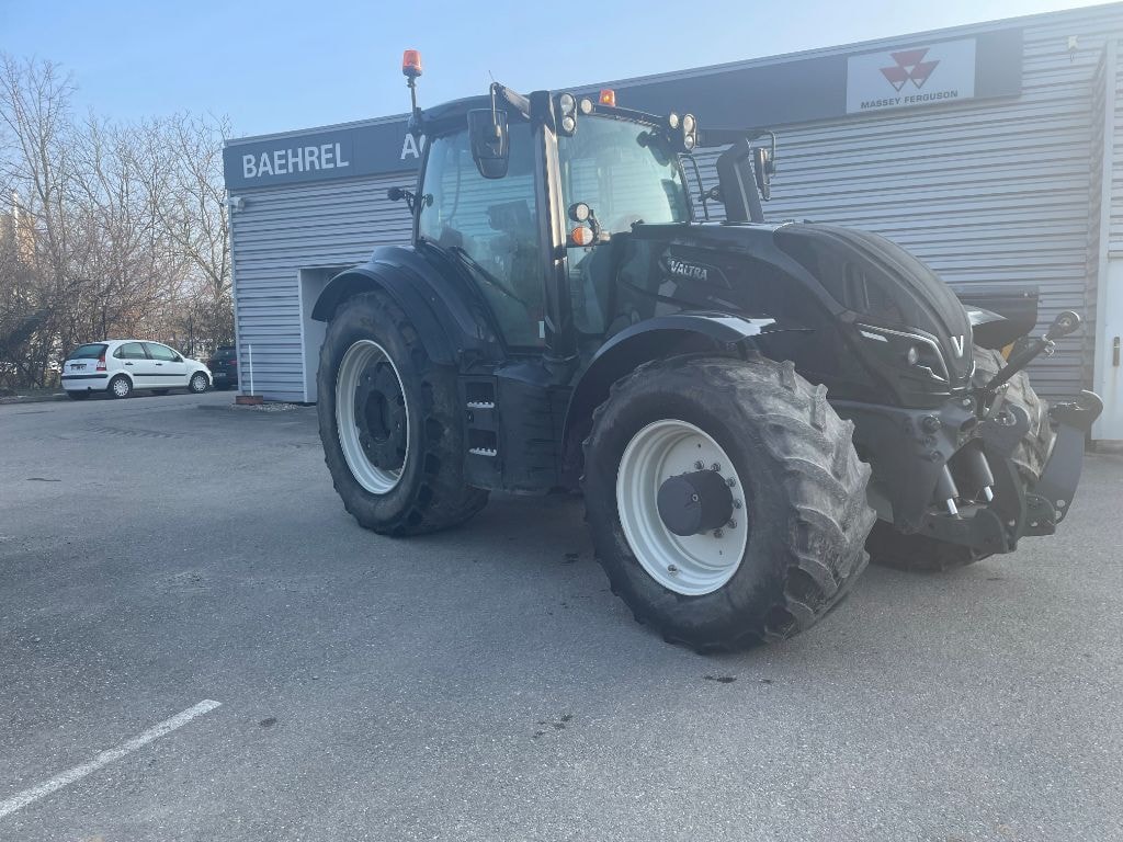 Tracteur VALTRA T254 - photo slide 7