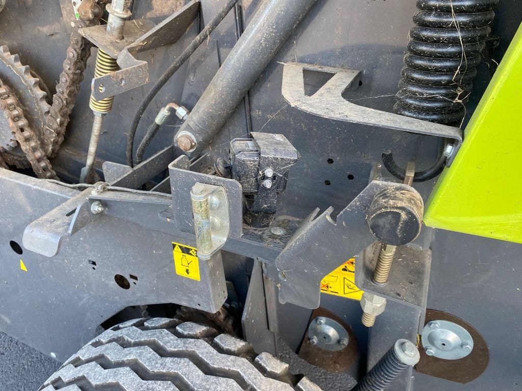 Presse balles rondes CLAAS ROLLANT 520RF  2000 BOTTES - photo slide 10