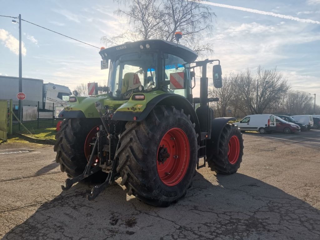 Tracteur CLAAS ARION 630 - photo slide 7