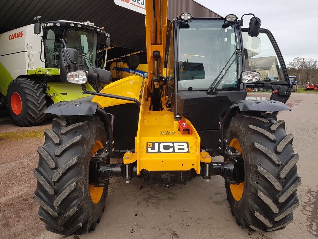 Telescopique JCB 531-70 - photo slide 17