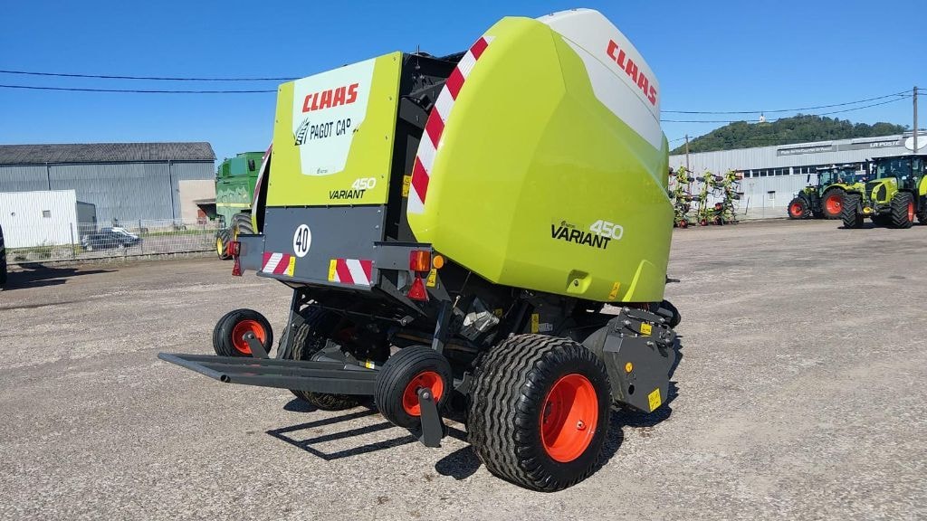 Presse balles rondes CLAAS varaint 450 - photo slide 3