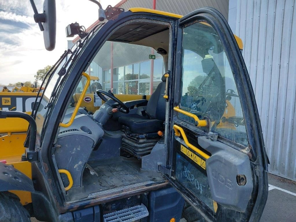 Telescopique JCB 542-70 agri super - photo slide 9