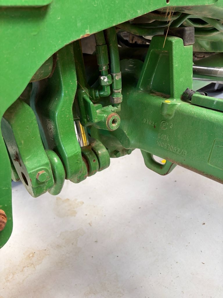 Tracteur JOHN DEERE 6100M - photo slide 8