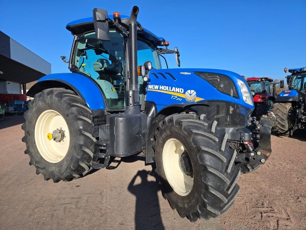 Tracteur NEW HOLLAND T7.210 AC - photo slide 18