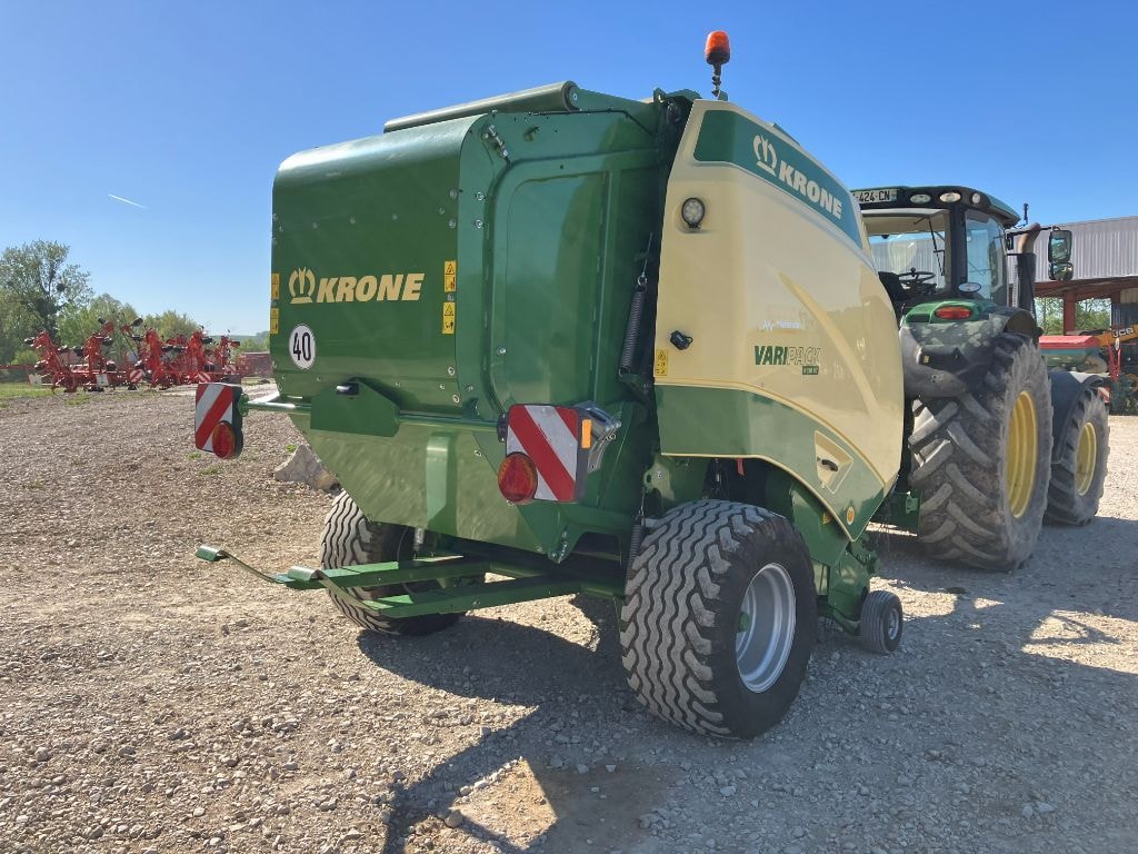 Presse balles rondes KRONE Varipack V190XC - photo slide 6