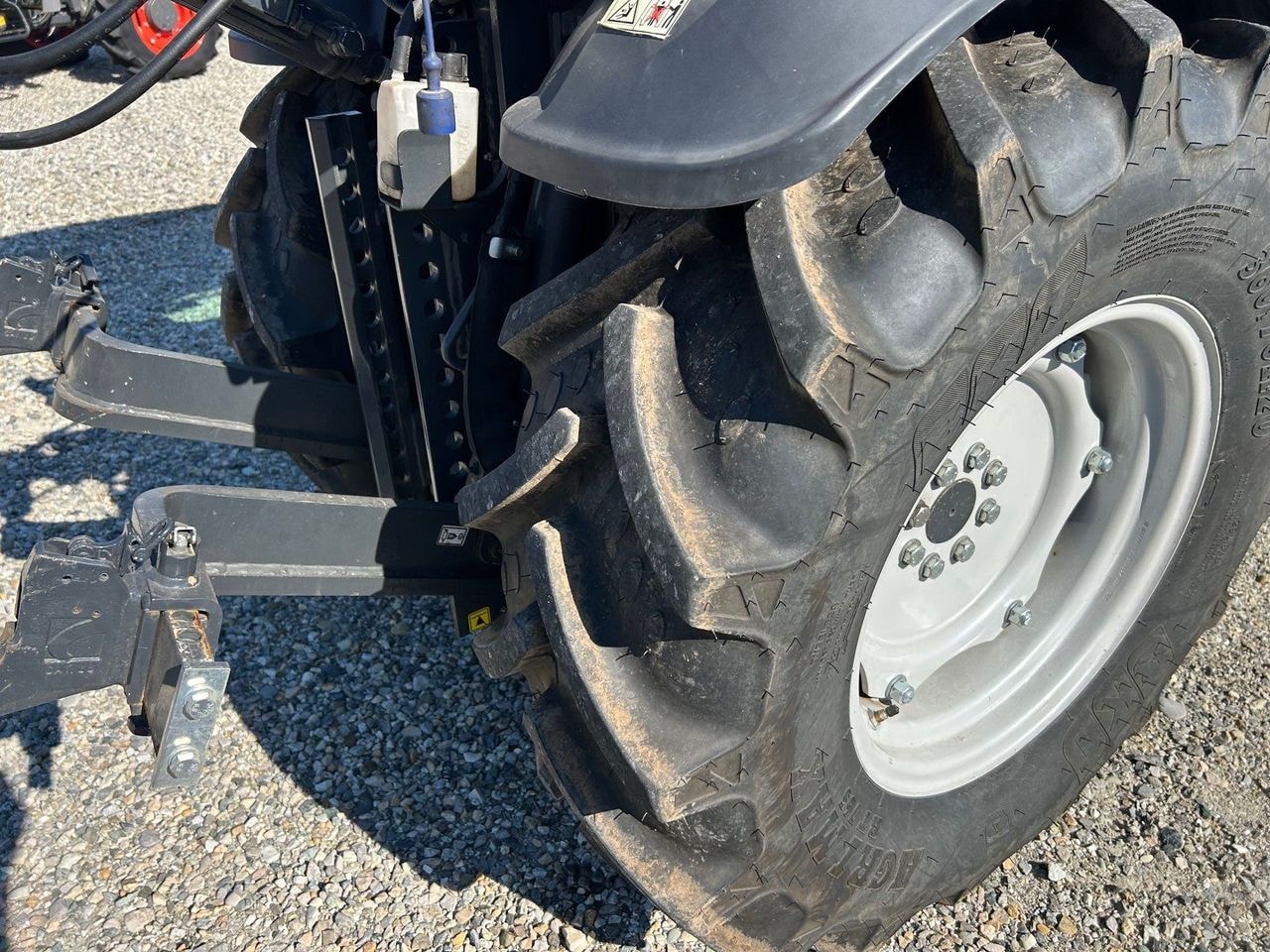 Tracteur etroit CARRARO TONY 8700 V - photo slide 11