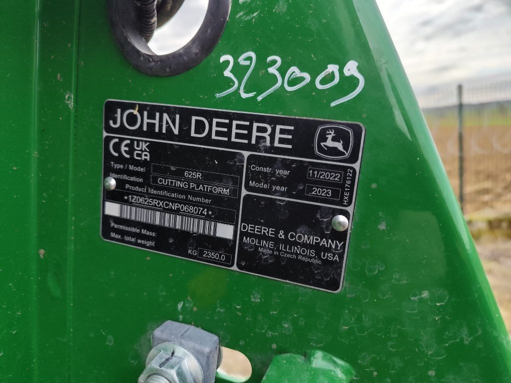 Moissonneuse JOHN DEERE S770 - photo slide 14