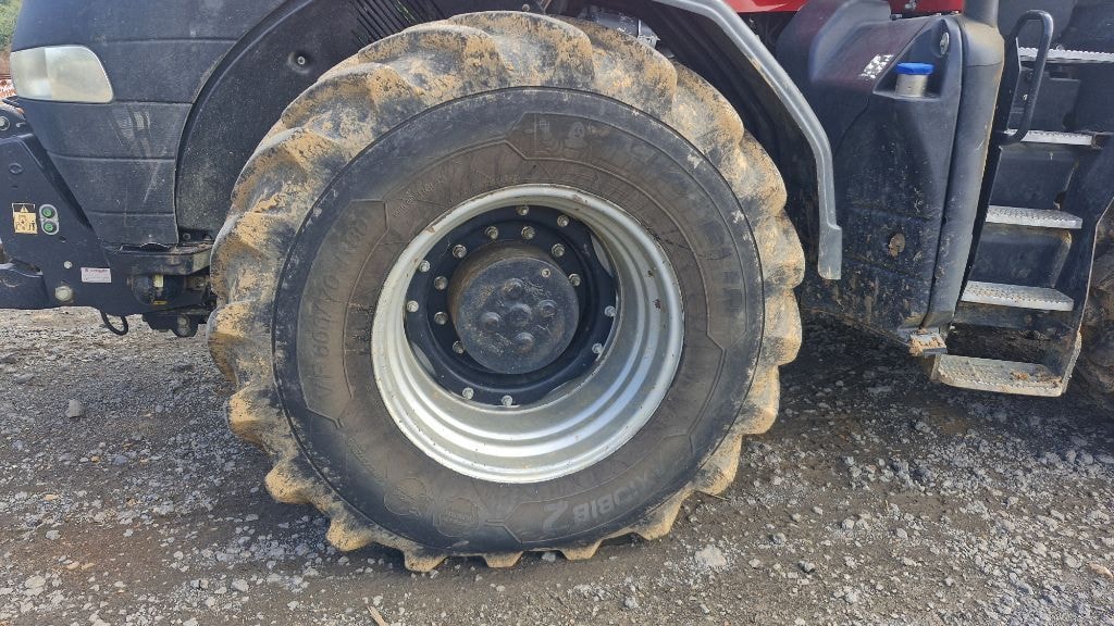 Tracteur CASE IH MAGNUM 260 - photo slide 2