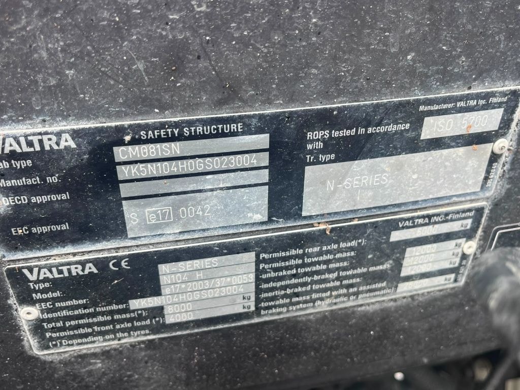 Tracteur VALTRA N 104 HITECH5 - photo slide 10