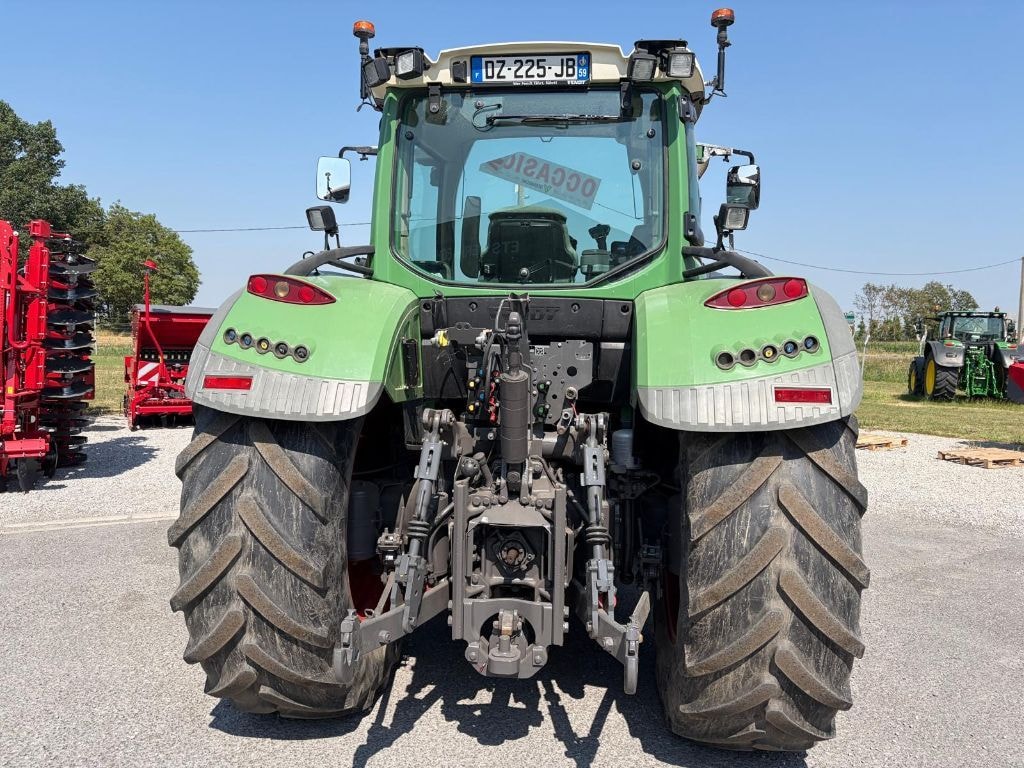 Tracteur FENDT 720 VARIO POWER - photo slide 4
