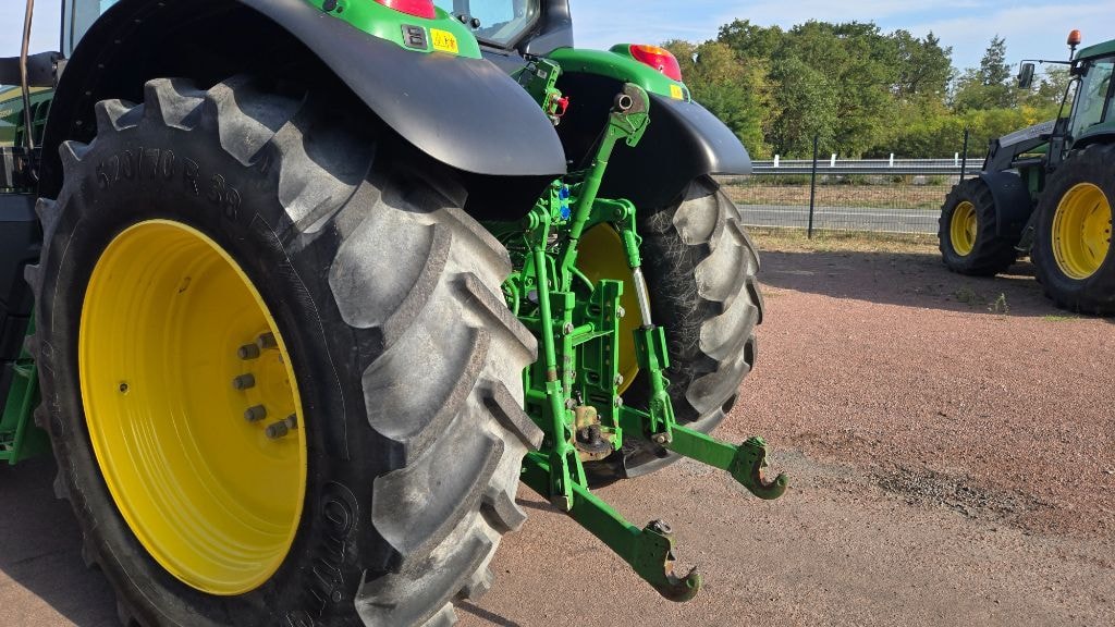 Tracteur JOHN DEERE 6135M - photo slide 12