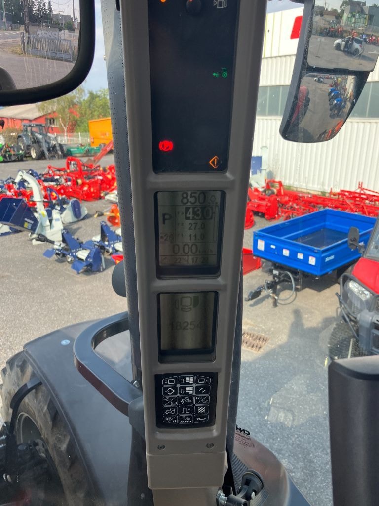Tracteur CASE IH OPTUM 270 CVX - photo slide 15