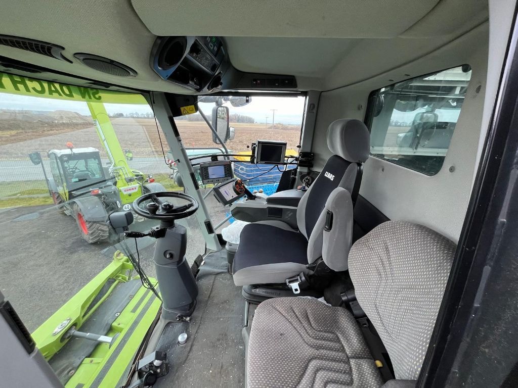 Moissonneuse CLAAS LEXION 760 MONTANA - photo slide 14