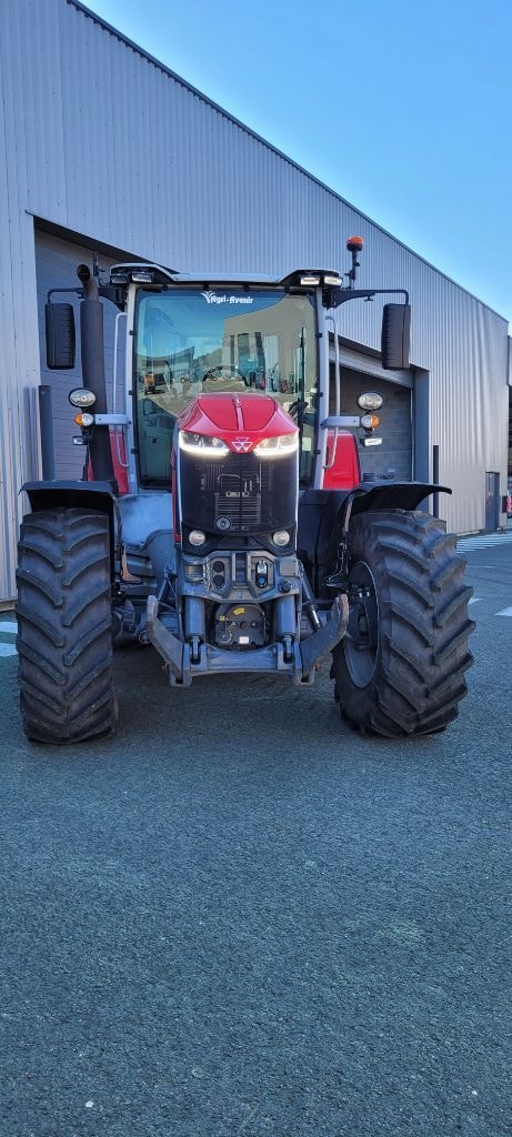 Tracteur MASSEY FERGUSON 8S.205 E-Power EXCLUSIVE - photo slide 3