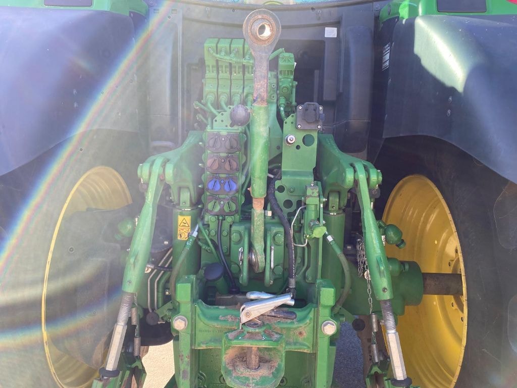 Tracteur JOHN DEERE 6195R - photo slide 12