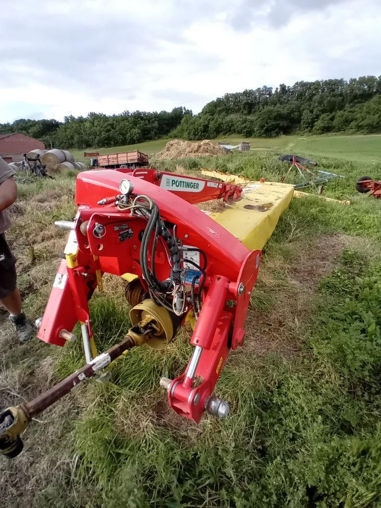 Faucheuse POTTINGER NOVACAT 402 - photo slide 1