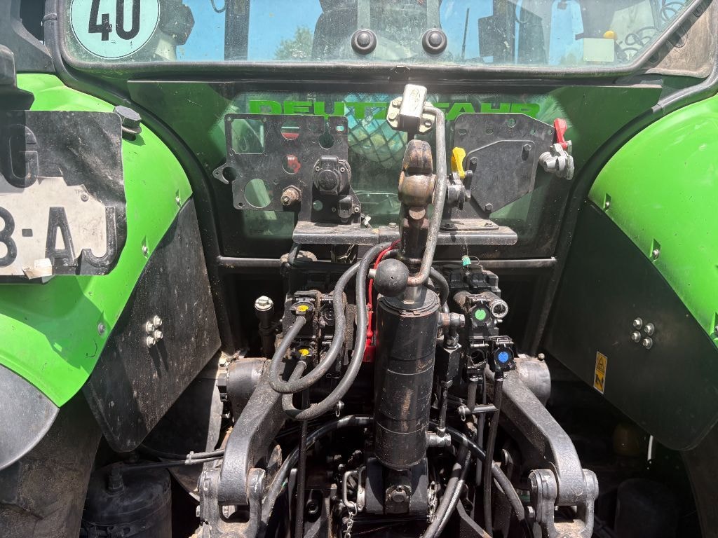 Tracteur DEUTZ FAHR 6165 AGROTRON TTV - photo slide 20