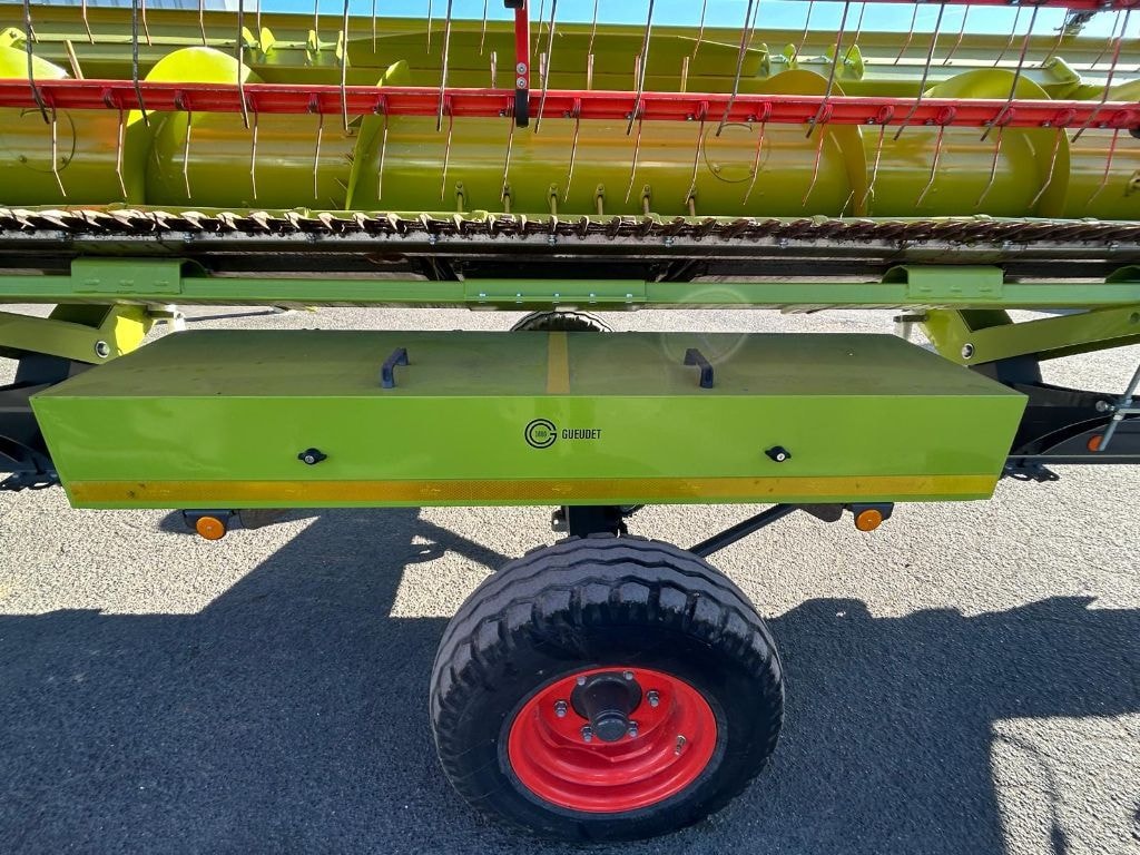 Moissonneuse CLAAS Lexion 5300 - photo slide 22