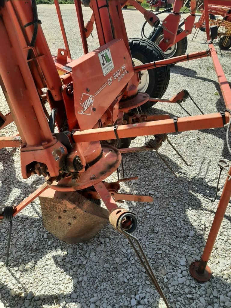 Faneuse KUHN GF 5801 - photo slide 7