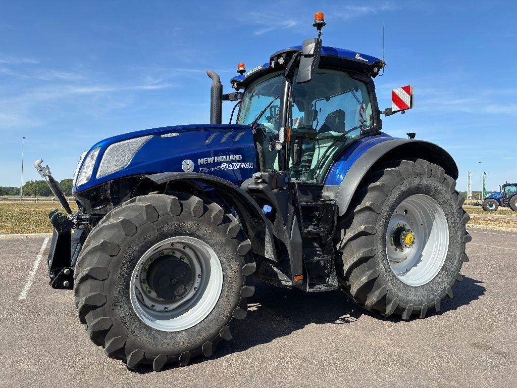 Tracteur NEW HOLLAND T7.275 HD PLMi - photo slide 1