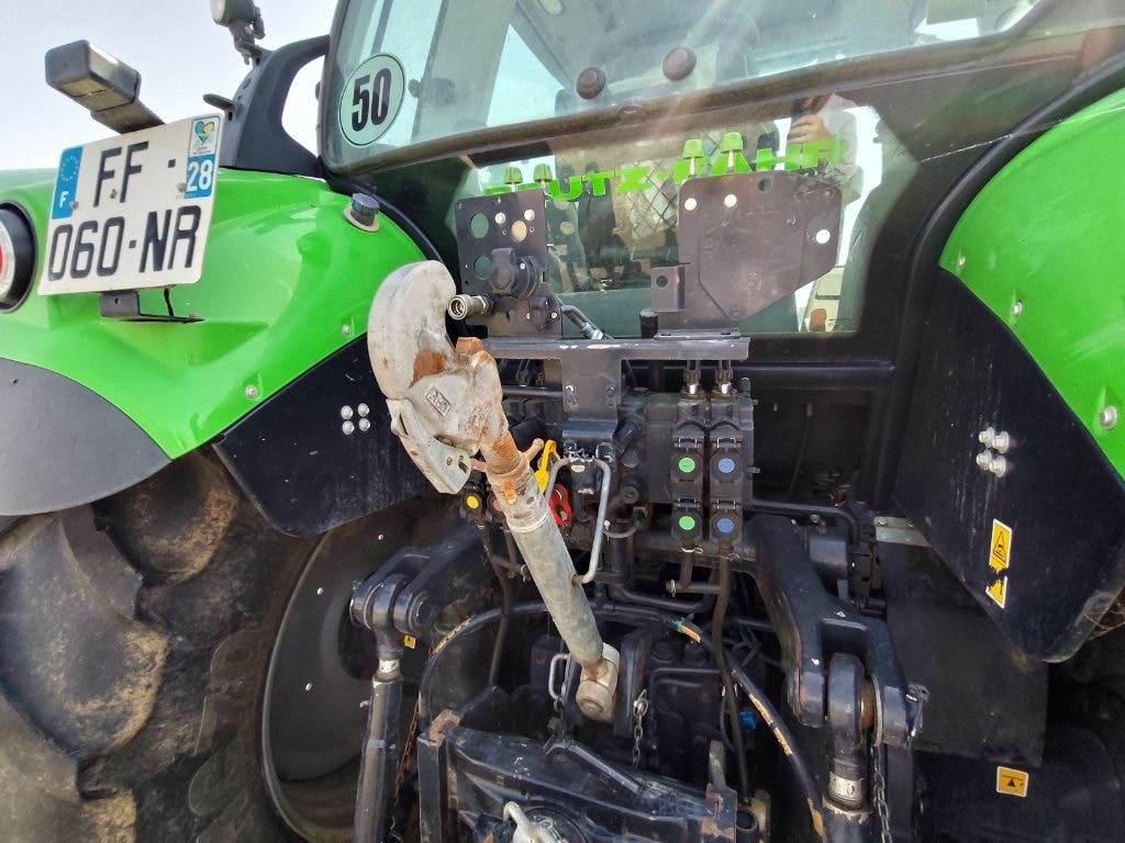 Tracteur DEUTZ FAHR 6165 RC SHIFT - photo slide 11